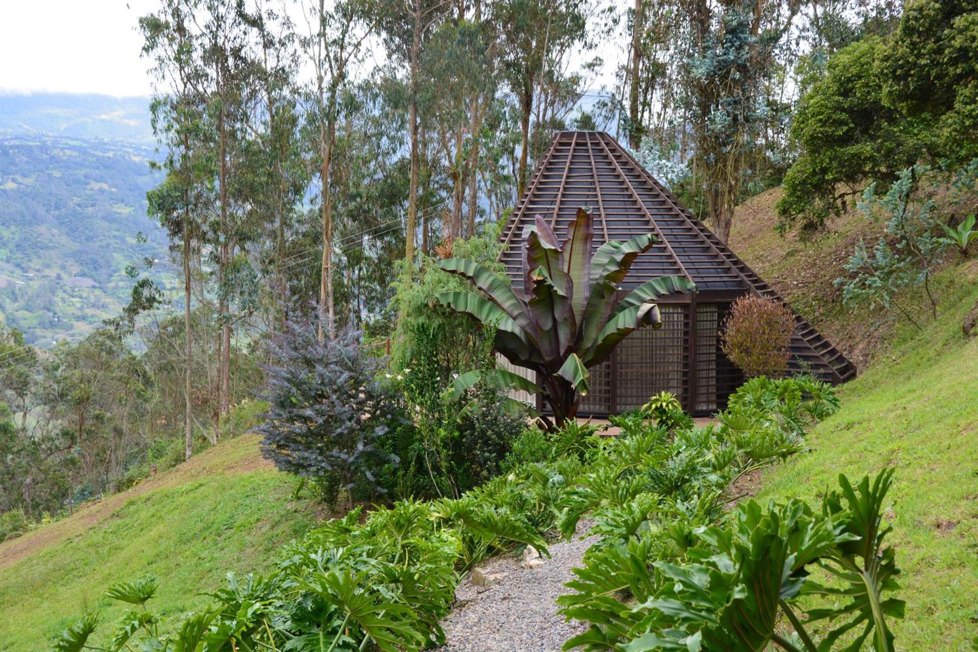 Tsiabie Hotel Choachi Exterior photo